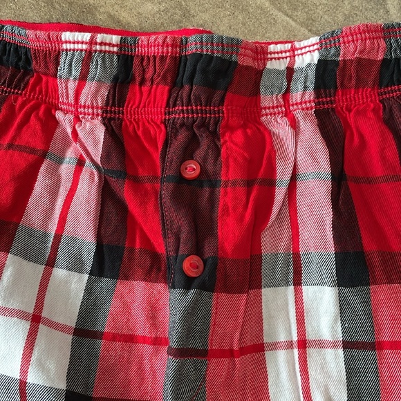+ nwot + PINK Victoria Secret Plaid Pajama Shorts - Picture 6 of 8